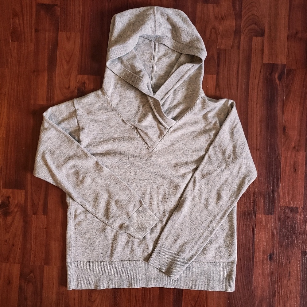 3/$25 Gap wool blend oatmeal hoodie